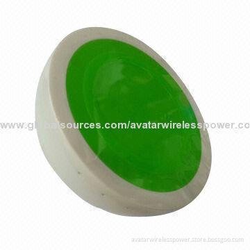 Catty-cornered slanting Qi mini transmitter charge plate